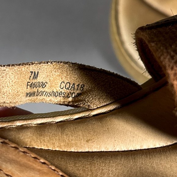 Born Leather Sandals Size 7M - Picture 14 of 17